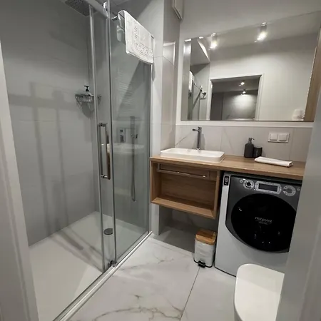 Apartament Whiteblue Garden & Sauna & Fitness